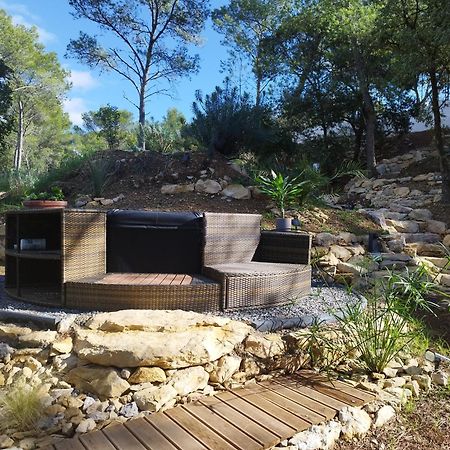 Studio Du Roc Des Garrigues Langlade Bagian luar foto